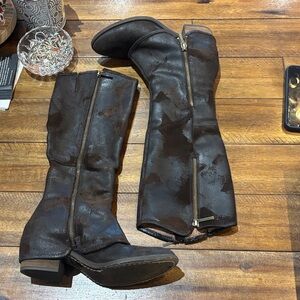 Donald J. Pliner Distressed Dark Brown Leather Boots
